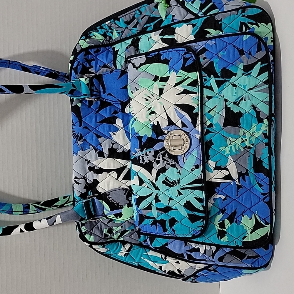 Vera Bradley Turn lock  satchel in camo floral nwt